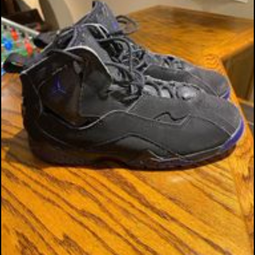 Air Jordan’s True Flight Youth size 3 (Gently Used)